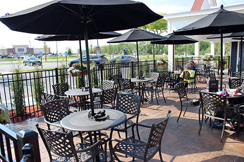 Jensen's Food and Cocktails patio